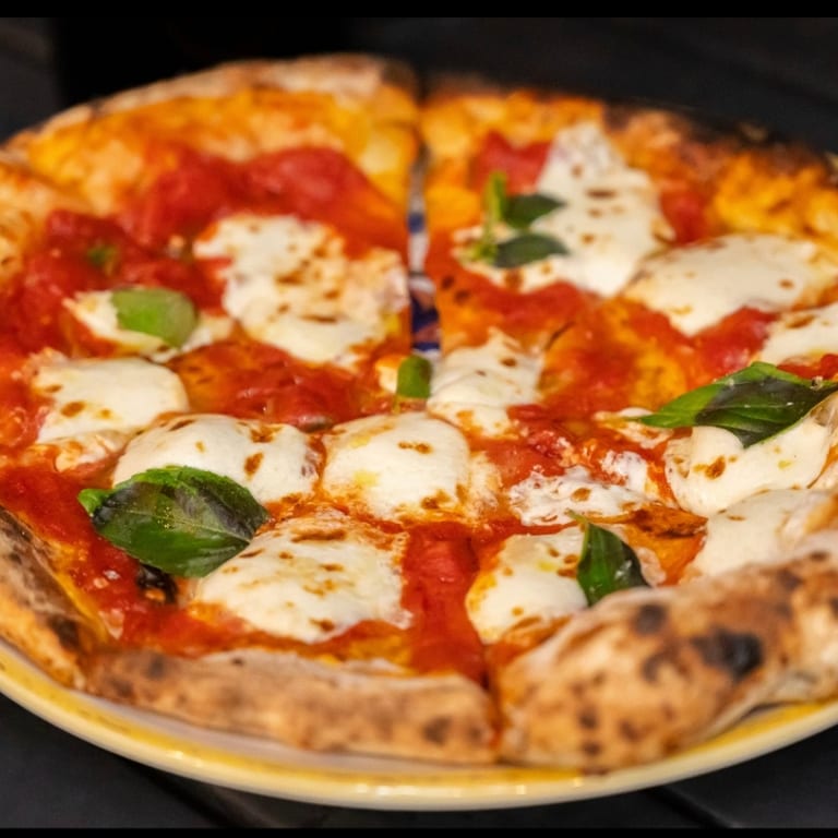 Delicious Margherita Pizza